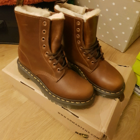 dr martens serena orleans